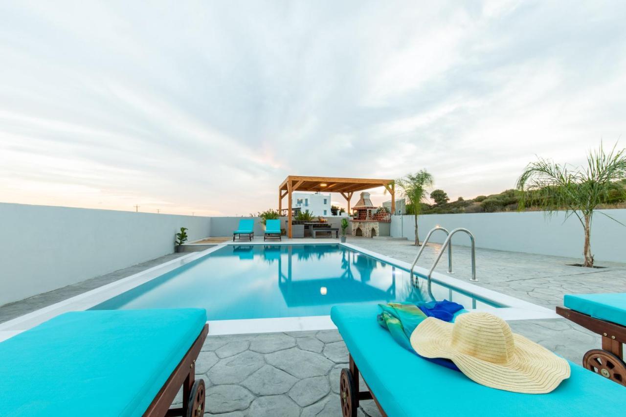 Dorieus Villa Lakhania Bagian luar foto