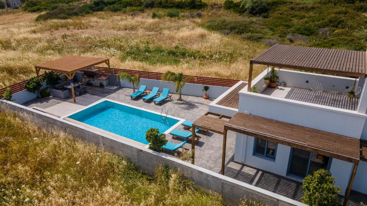 Dorieus Villa Lakhania Bagian luar foto